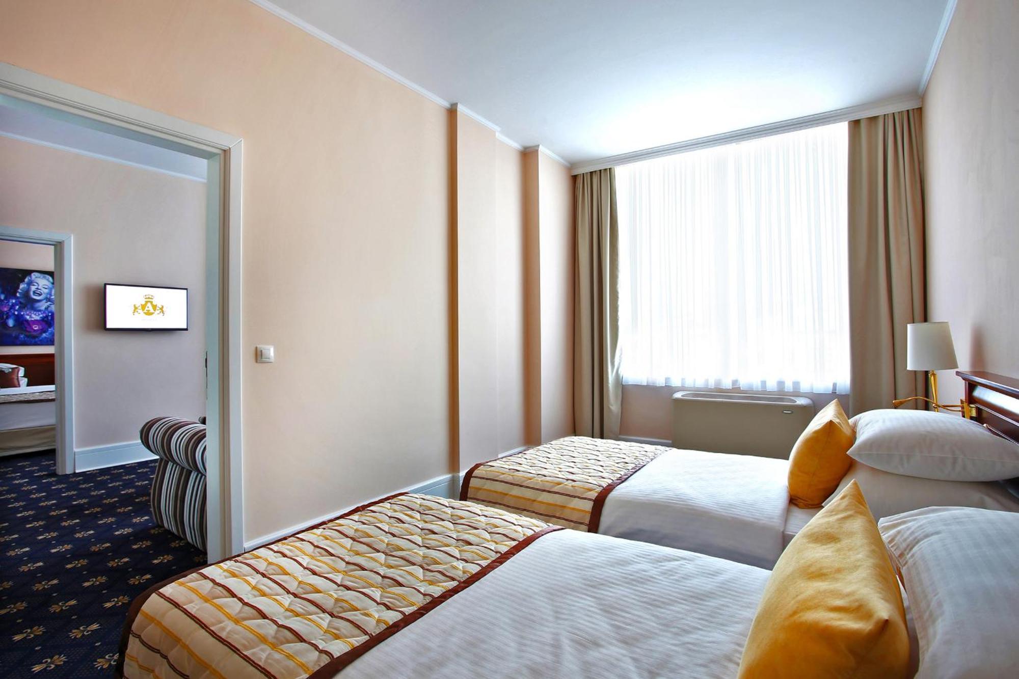 A Hoteli - Hotel Sloboda Szabács Szoba fotó