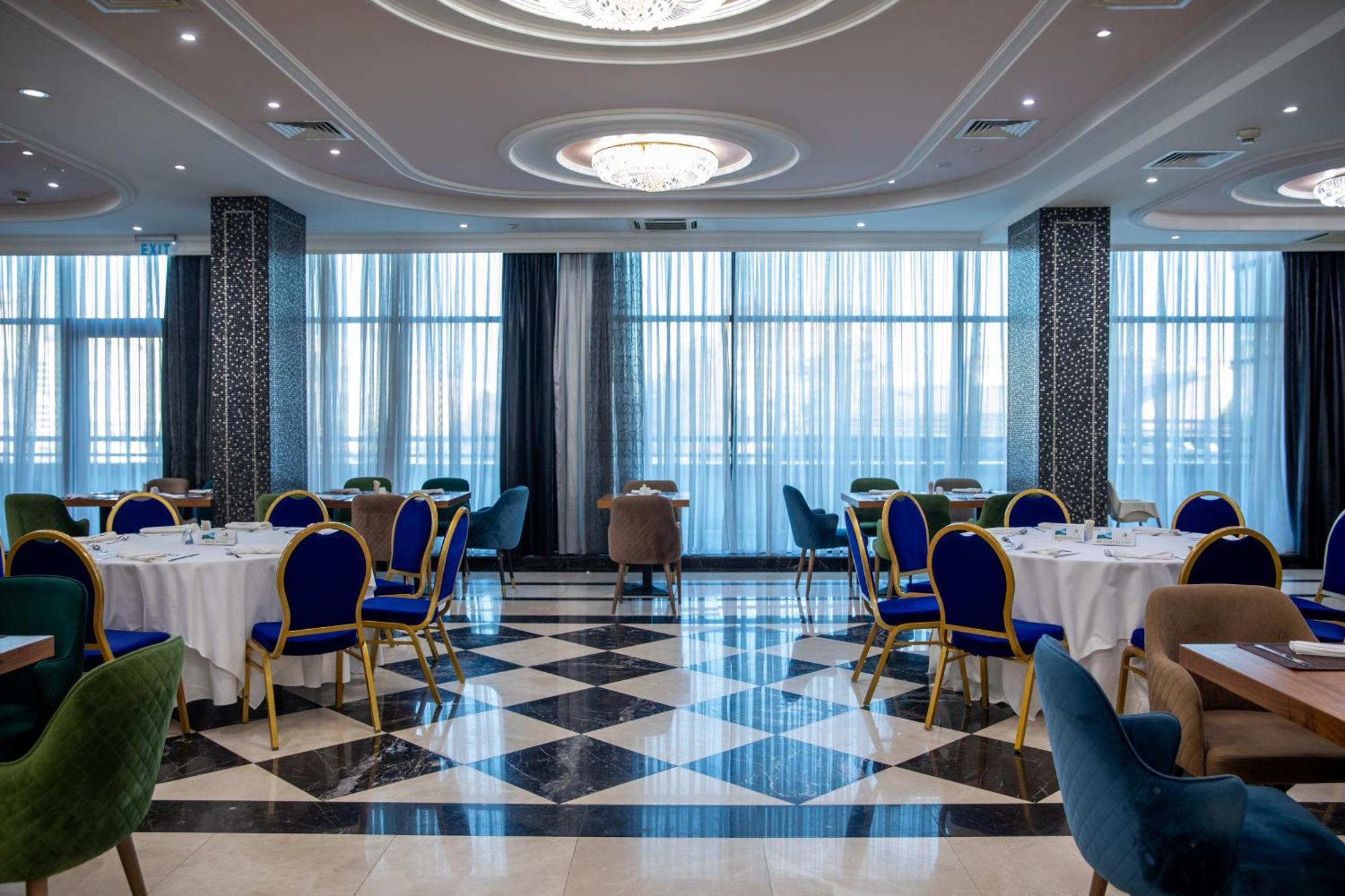 A Hoteli - Hotel Sloboda Szabács Kültér fotó